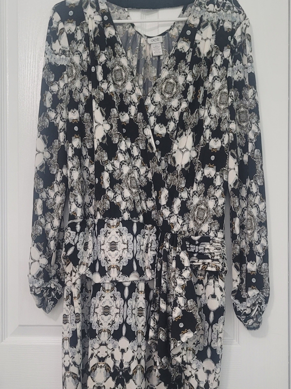 Cache Vintage Black, White & Gray Printed Long Sleeve Skirt Style Dress